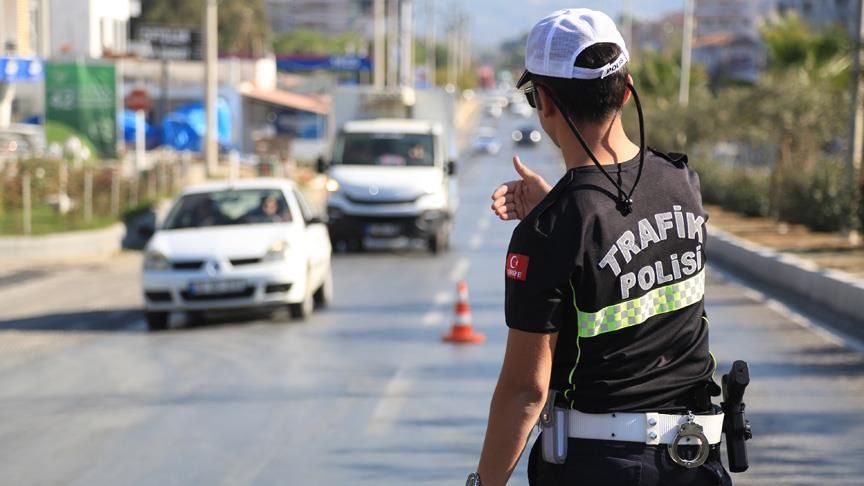 Sigortasız ve Muayenesiz (Vizesiz) Araç Kullanma Cezası